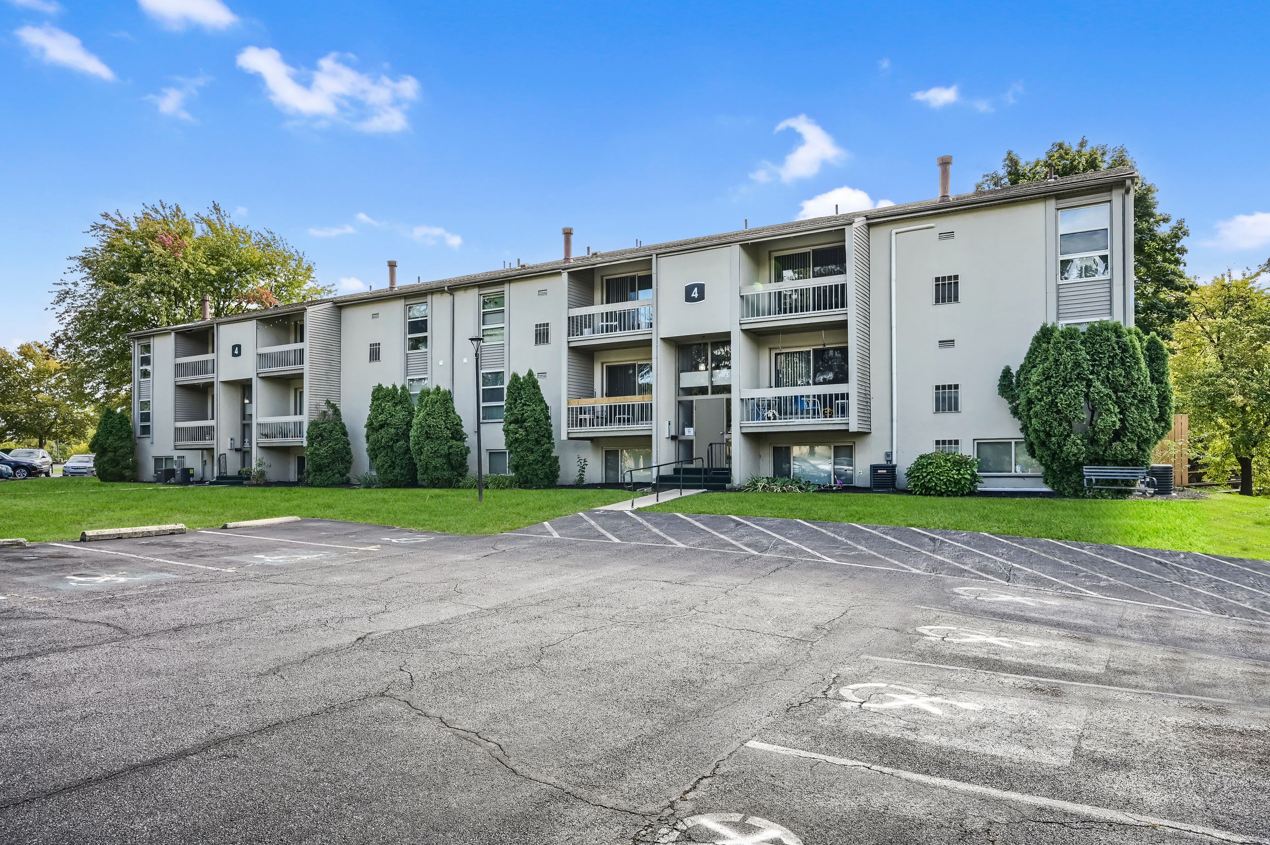 Photo & Videos of Plaza Apartments in Lebanon, PA